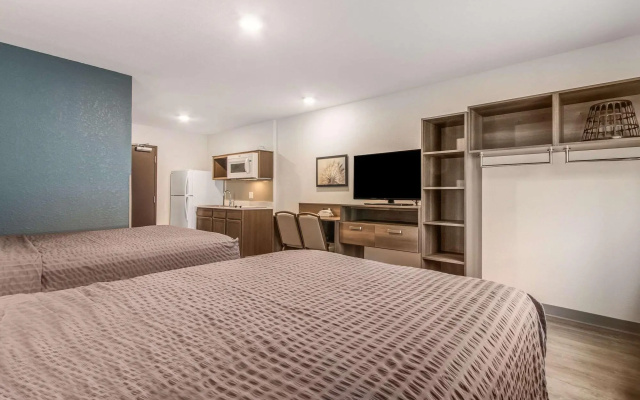 WoodSpring Suites Doral Miami Airport