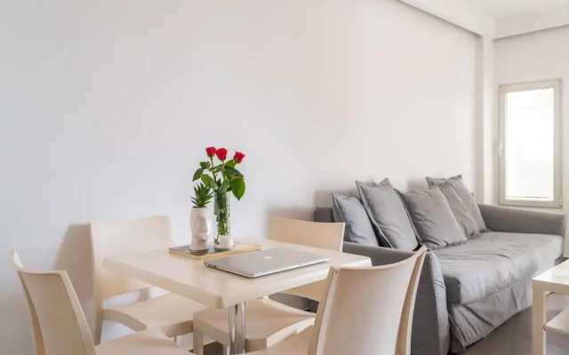 Top Tier Apartment with Swimming Pool