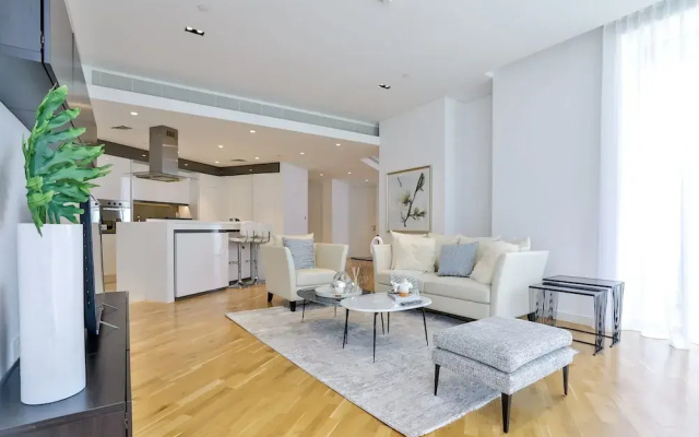 Driven Holiday Homes-Blue Waters Building4