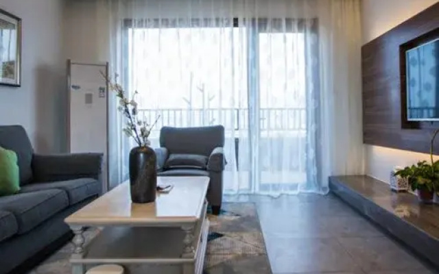 Taibai Xi'an Hot Spring Hotel - 4 Nights, Xian, China