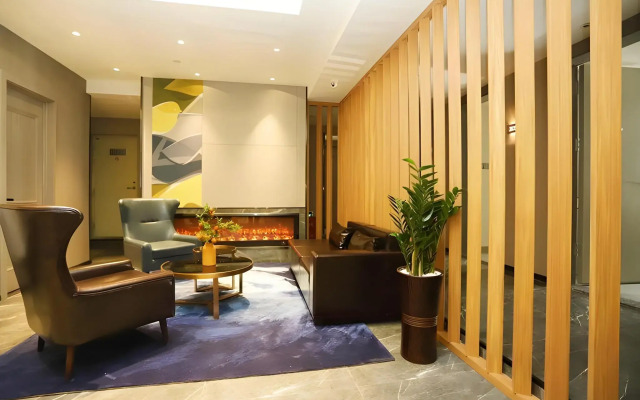 Homeinn Selected Hotel (Qiqihar Longhua Road Dashang Xinmate)