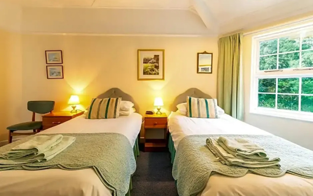 Blue Bell Inn