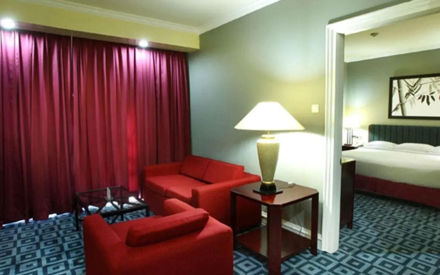 Surabaya Suite Hotel