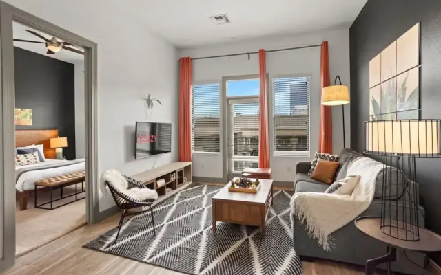 Modern Town Lake Penthouse by Cozysuites