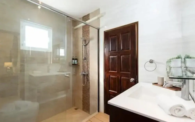 BestViewHot Tub pool Great Location v132