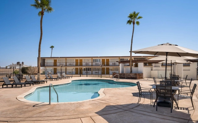 Travelodge by Wyndham Imperial/El Centro