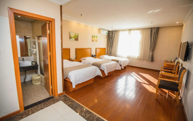 GreenTree Inn Hebei Tangshan Nanhu Lake Express Hotel