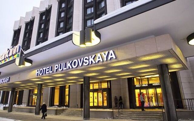 Гостиница Park Inn by Radisson Пулковская вид на фасад