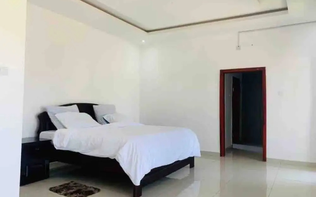 Villa With 4 Bedrooms