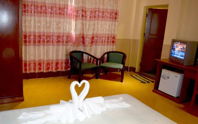 Reaksmey Battambang Hotel