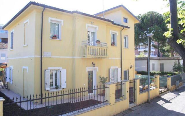 Отель Villa Grazia Италия, Римини - отзывы, цены и фото номеров - забронировать отель Villa Grazia онлайн вид на фасад