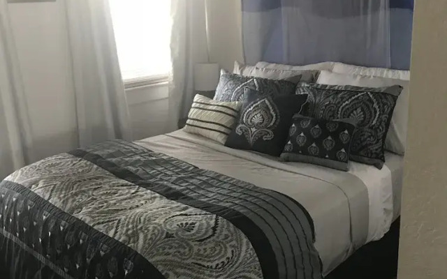 Celestial Rose Bed & Breakfast