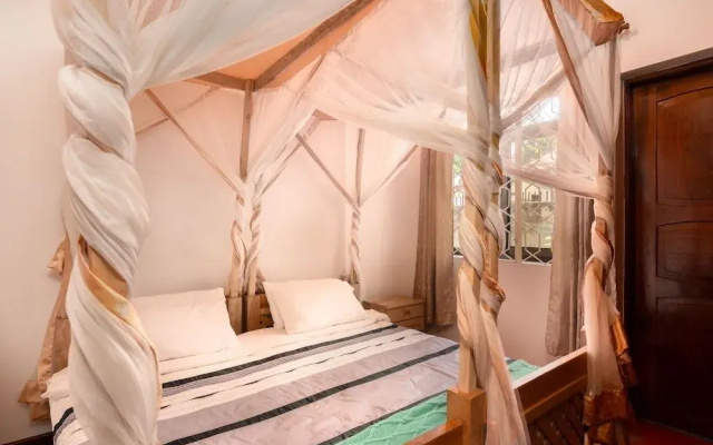 Footprints Hostel