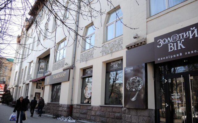 Гранд Отель Украина вид на фасад