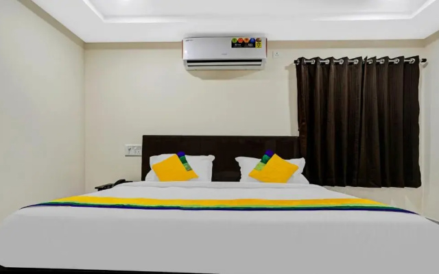 Super OYO Flagship Hotel CJ Pride