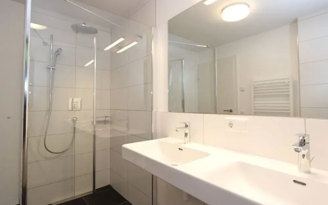 Sunlit Apartment with Infrared Sauna in Fieberbrunn