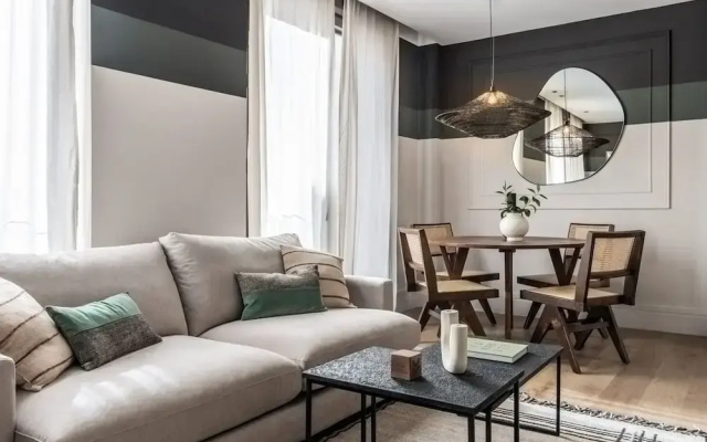 Lusciano - 2 Bedrooms Pool and gym in Almagro