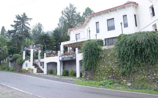 The Pine Crest