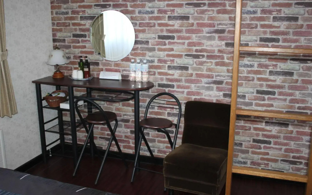 petit-hotel #MELON Furano