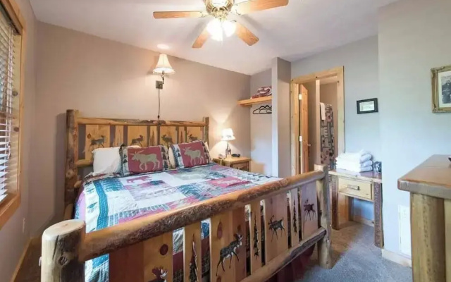 Running Bear by Jackson Mountain Rentals