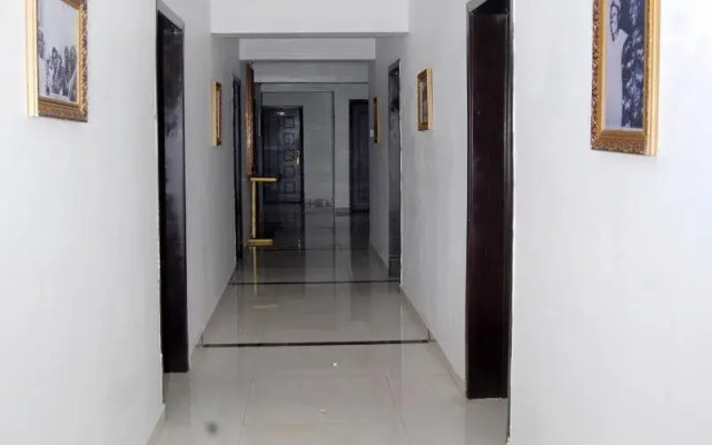 Kings Celia Hotel & Suites