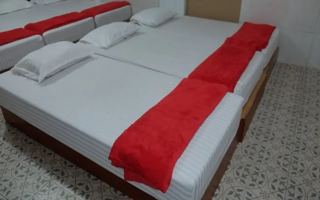 Hotel O Puri Adem 86 Syariah BunkbedNearMerapi Golf Club