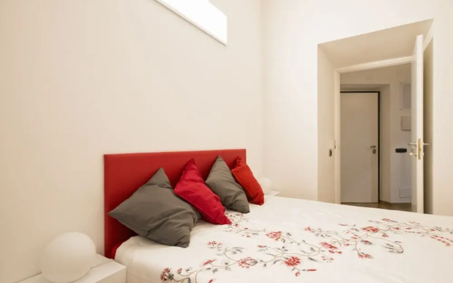 St Peter Square Apartment
