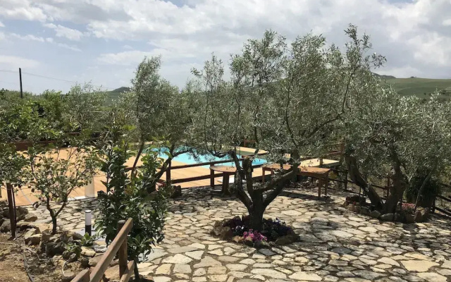 Villa in Alia With Pool & Olive Views