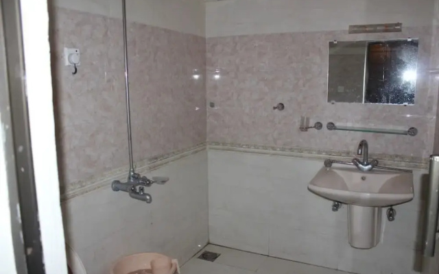 Hotel Shaheen Continental Multan