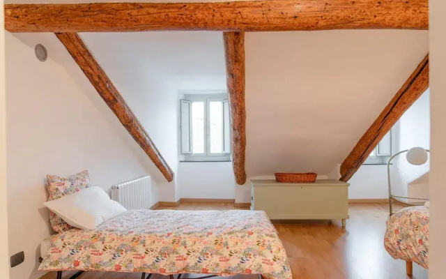 Garibaldi 9 Apartment