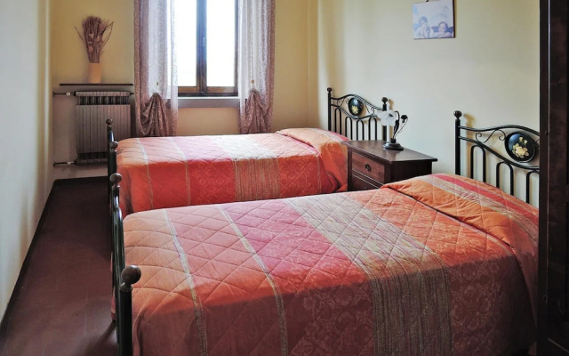 Estate in Montaione With Pool & Wine Tasting