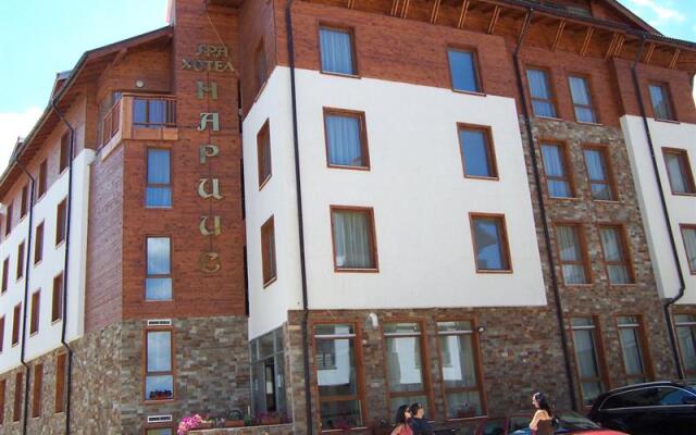 Hotel SPA Narcis Bansko вид на фасад