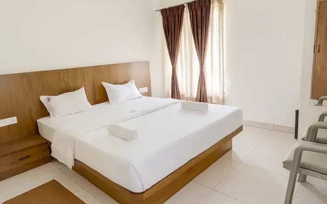 Savi Service Apartments