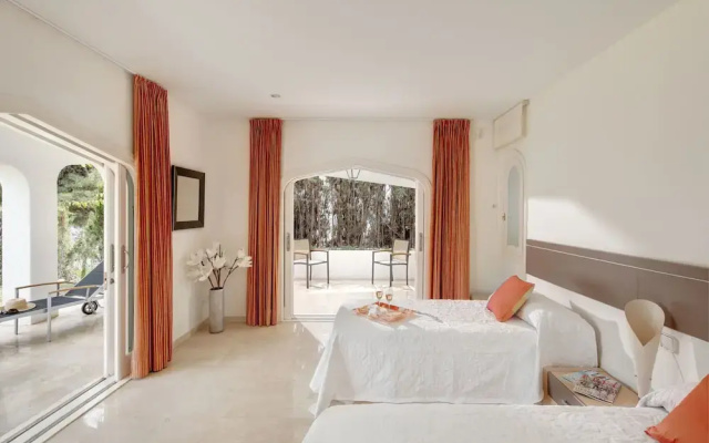 Villa Bara