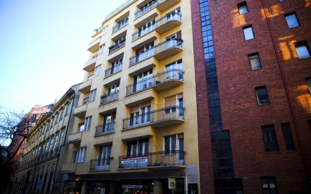 Fakés Apartman