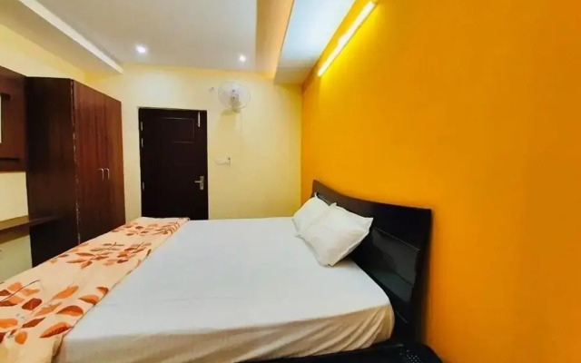 OYO Townhouse Ssm Hospital Formerly the Arcas Hotel