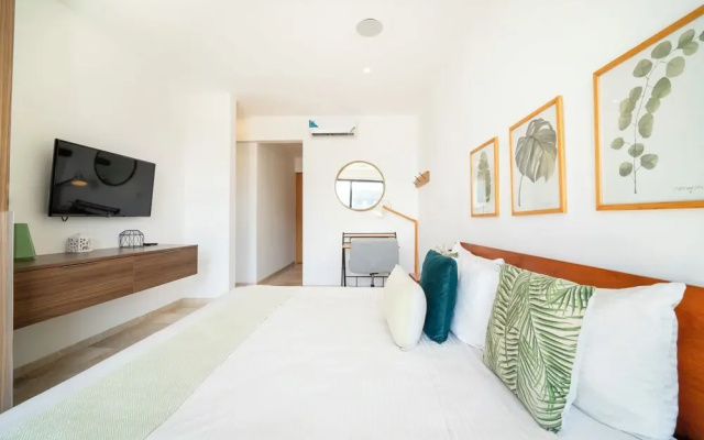 2 BR Condo Rooftop Ocean View - Sasha I