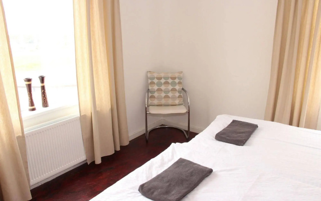 Acco Apartments