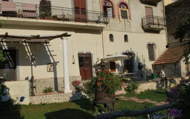 TraMonti DiVini Casa Di Campagna