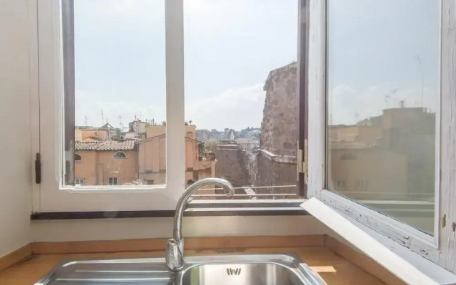 The Forum Apartment