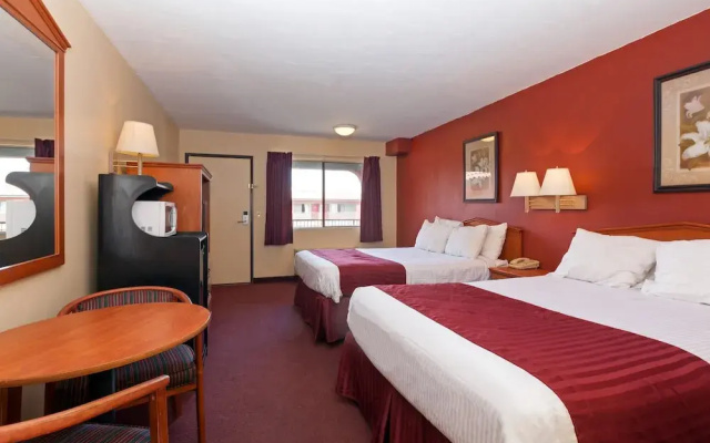 Ramada Limited Bakersfield Central
