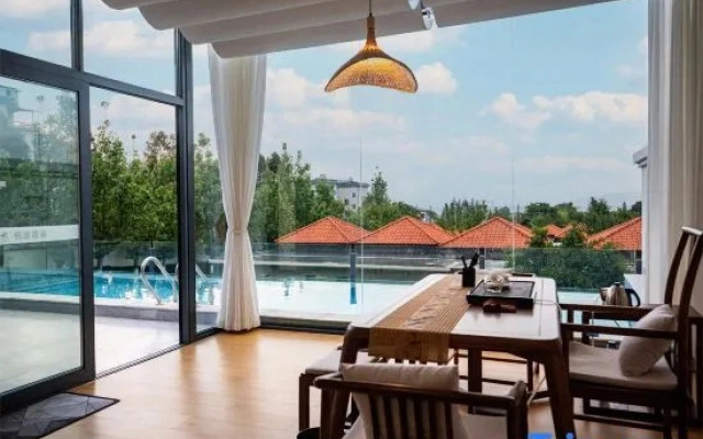 Yuetuyinsu Pool Garden Villa