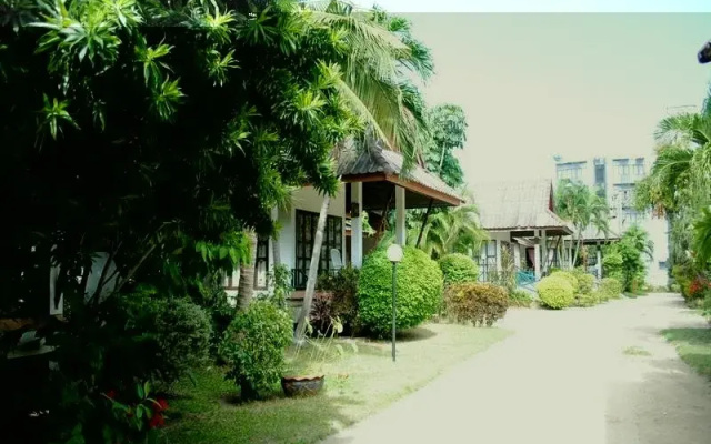 M In Samui Bungalow