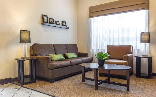 Sleep Inn & Suites