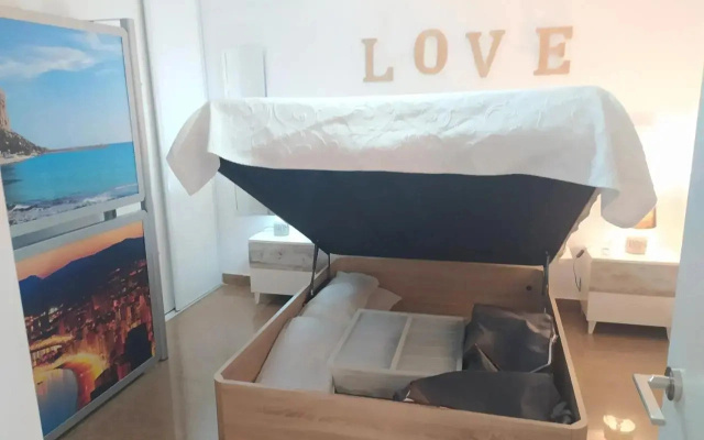 Tu hogar en Calpe a 30 metros de la PLAYA!!!