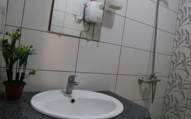 Cozy Studio Apartment In Bahria town