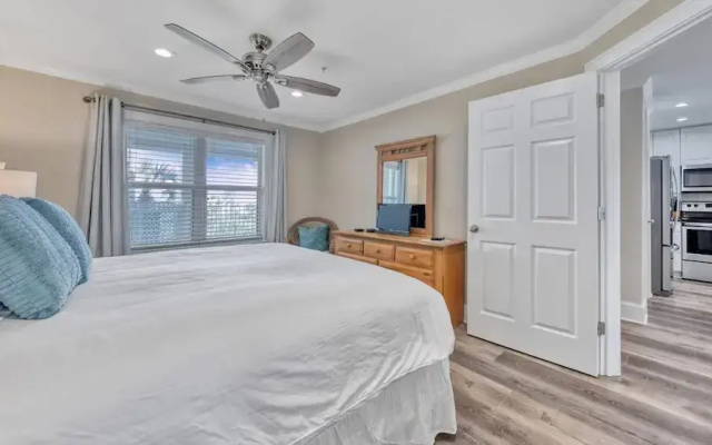 Crystal Dunes 405