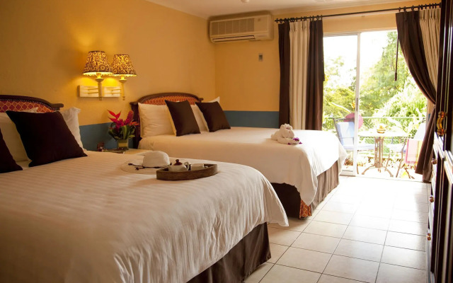 Parador Nature Resort and Spa