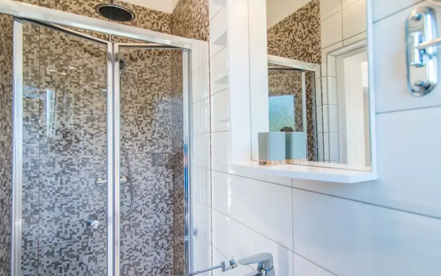 Stylish Villa in Ližnjan with Swimming Pool