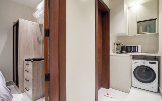 Elite One-Bedroom Apt AlRimal-4